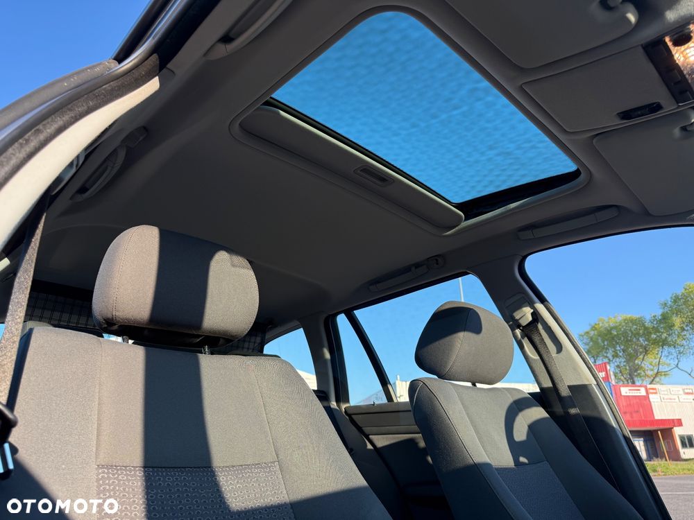BMW Seria 3 316i - 19
