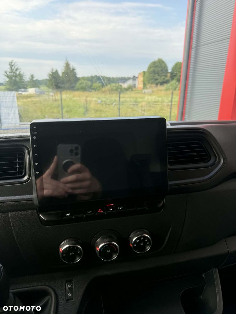 Renault Master - 15