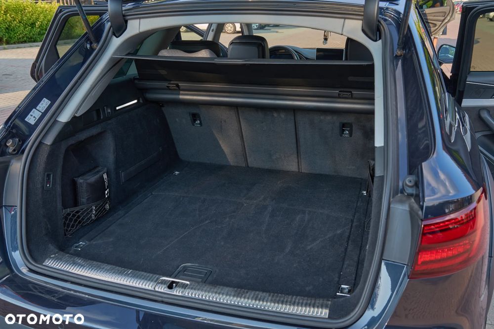 Audi A4 Allroad 2.0 TDI Quattro S tronic - 17