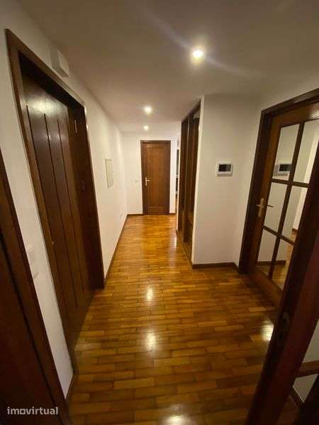 Apartamento T2 Arrifana - Grande imagem: 4/12