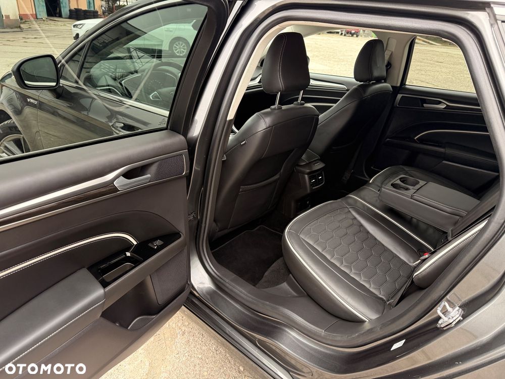 Ford Mondeo 2.0 EcoBlue Allrad VIGNALE - 8