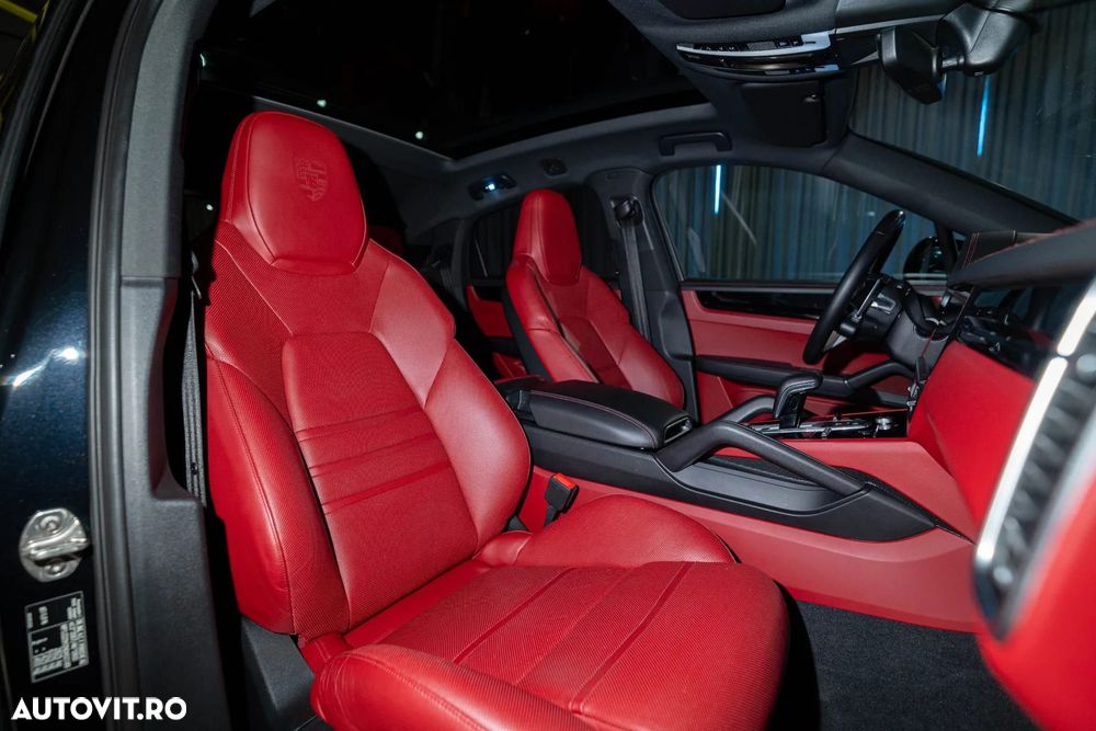 Porsche Cayenne Coupe - 34