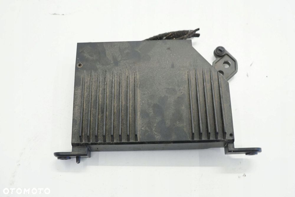 VOLVO V90 19R WZMACNIACZ AUDIO 31489728AA - 1