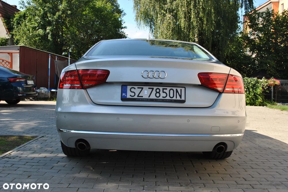 Audi A8 - 9