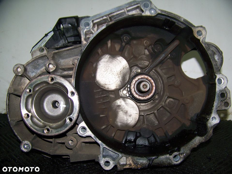 LEON II GOLF V A3 8P 2.0TDI 140KM SKRZYNIA KNR - 1