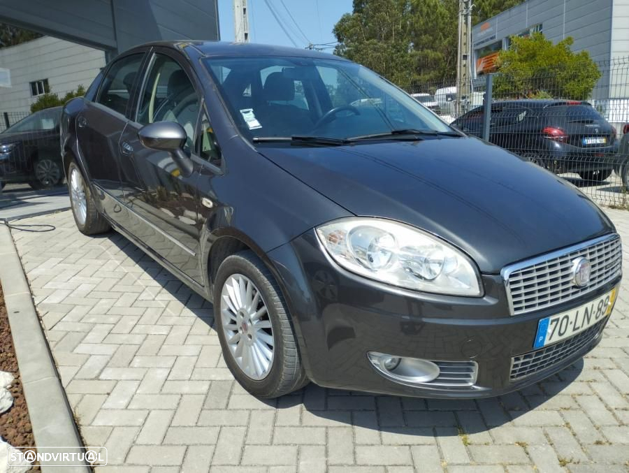 Fiat Linea 1.6 M-Jet Emotion - 2