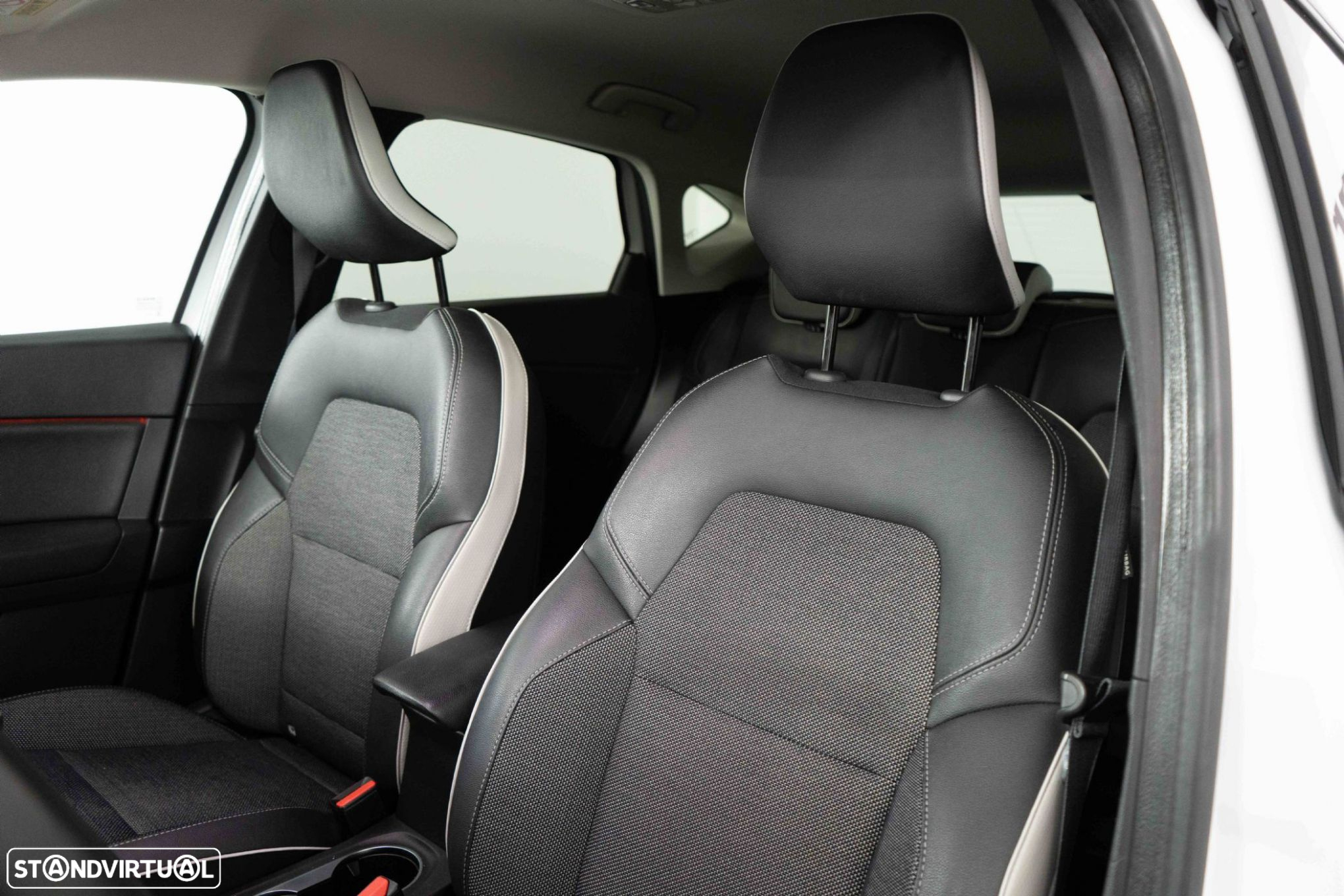 Renault Captur 1.0 TCe Exclusive - 8
