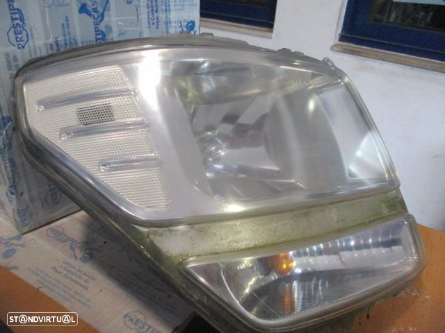 Farol 51128C DODGE NITRO 2007 2.8Crd 180Cv 5P CINZA DRT H4  DECOMA - 2