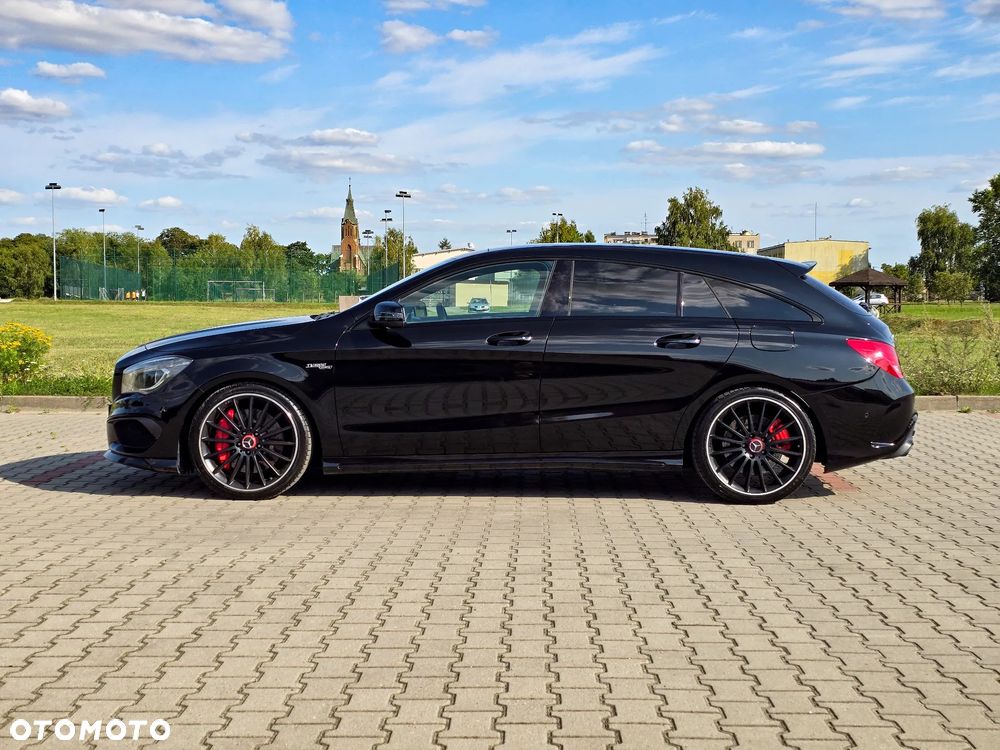 Mercedes-Benz CLA AMG 45 4Matic 7G-DCT - 2