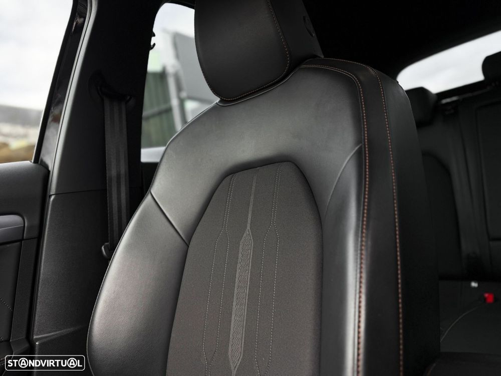 Cupra Formentor 1.4 e-Hybrid Sport DSG - 17