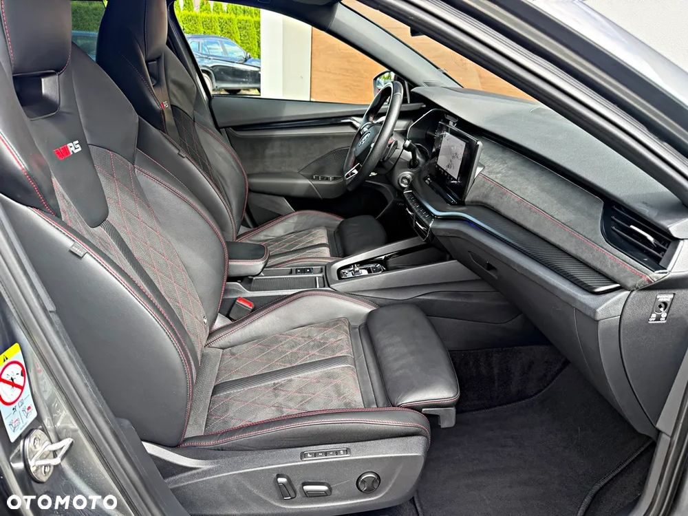 Skoda Octavia 2.0 TDI RS DSG - 25
