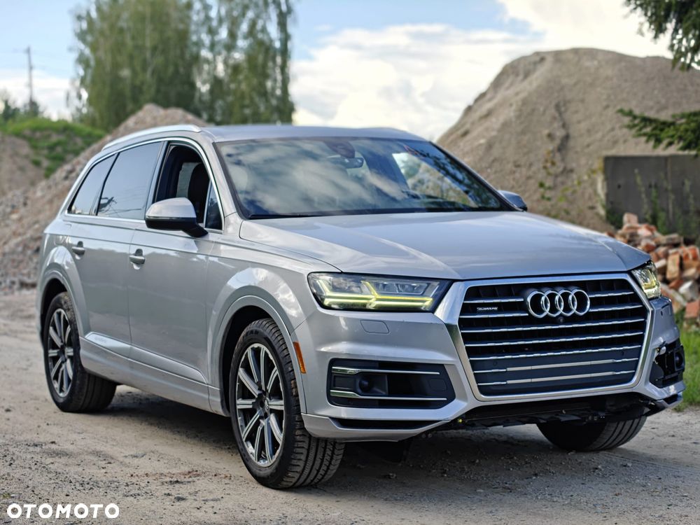 Audi Q7 3.0 TFSI Quattro Tiptronic - 2