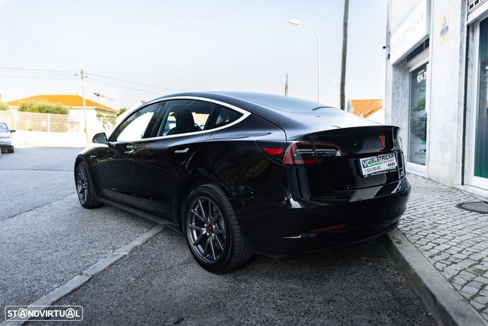 Tesla Model 3 Long-Range Dual Motor AWD - 11