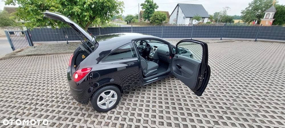 Opel Corsa - 23