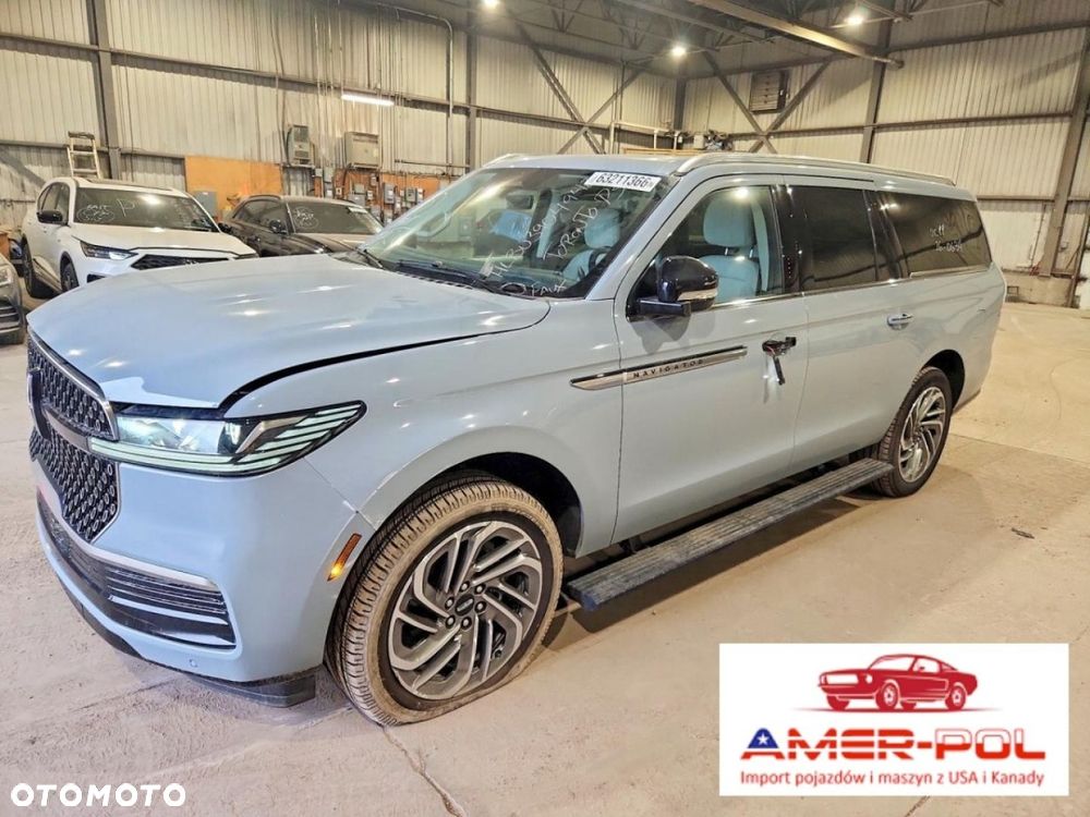 Lincoln Navigator - 2