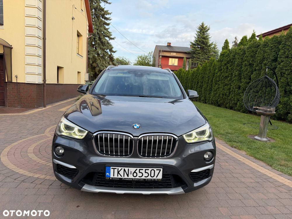BMW X1 xDrive25d Advantage - 4