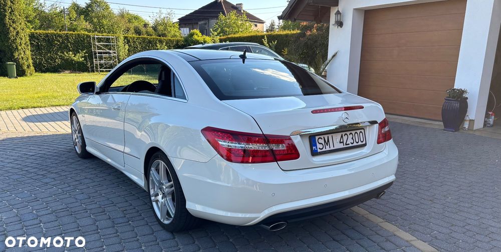 Mercedes-Benz Klasa E - 4
