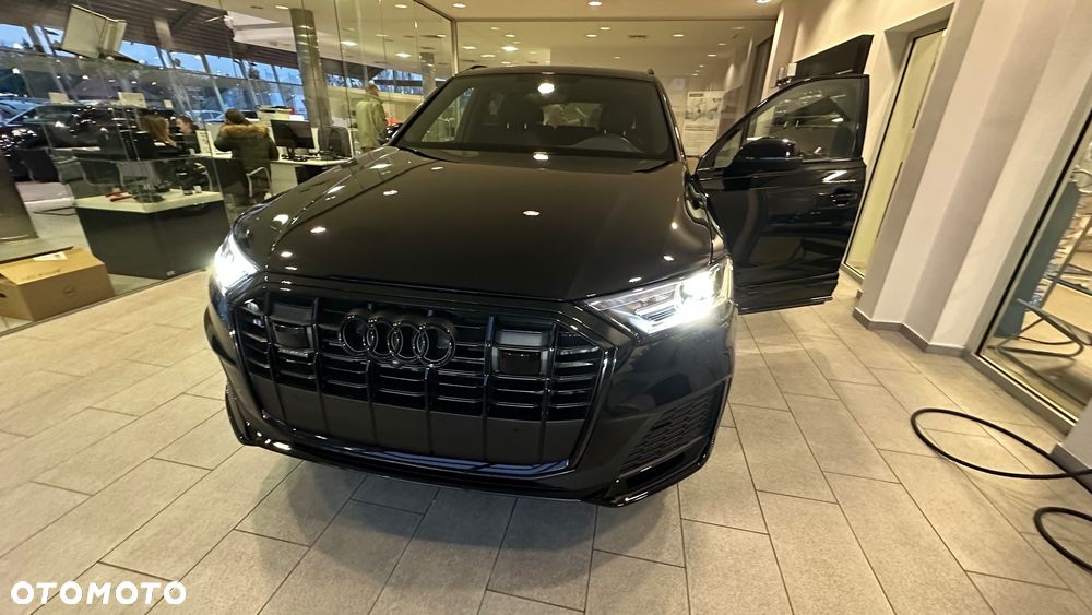 Audi Q7 - 8