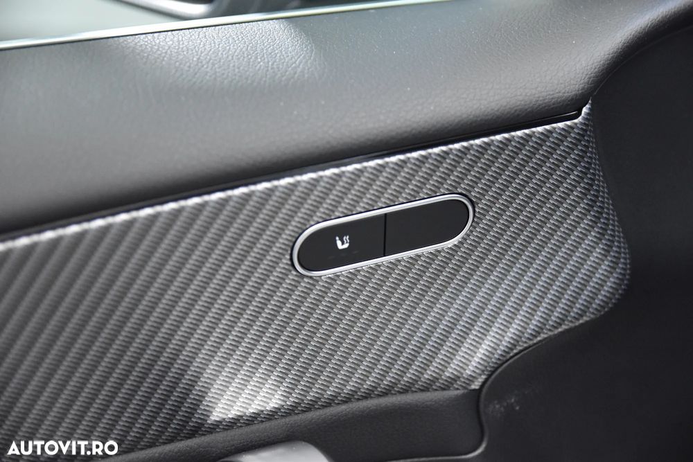 Mercedes-Benz A 250 e 8G-DCT - 16