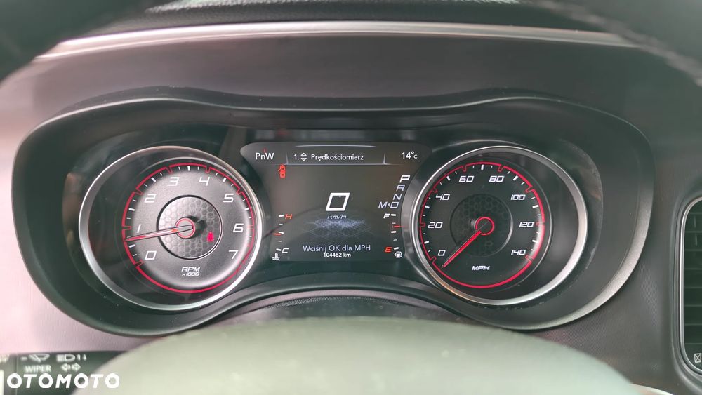 Dodge Charger 3.6 GT - 26