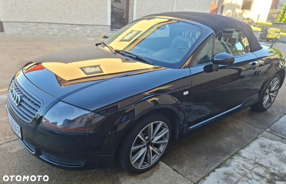 Audi TT Roadster - 5