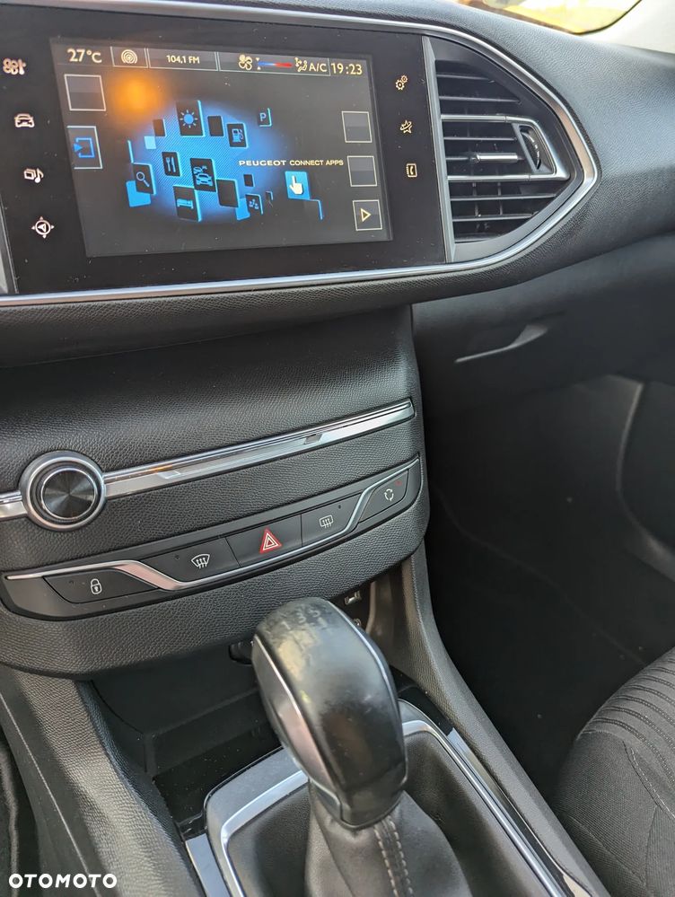 Peugeot 308 1.6 HDi Active - 18