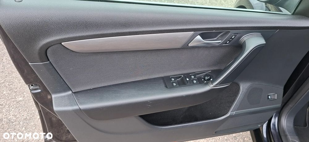 Volkswagen Passat 1.4 TSI BlueMotion Technology Exclusive - 9