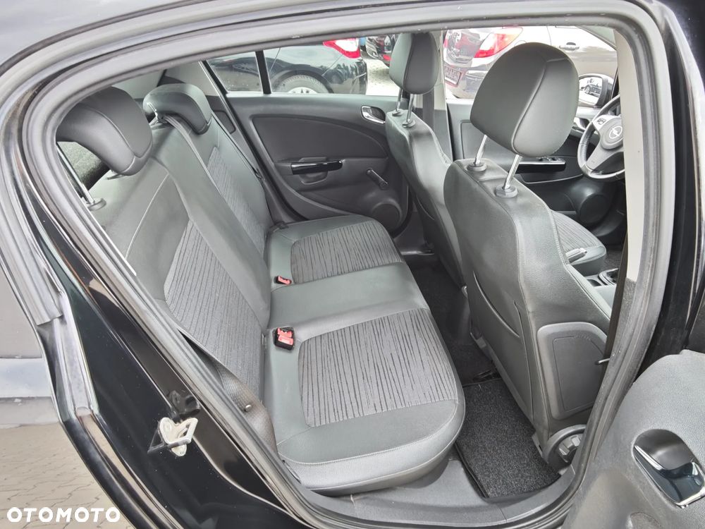 Opel Corsa 1.4 16V Satellite - 17