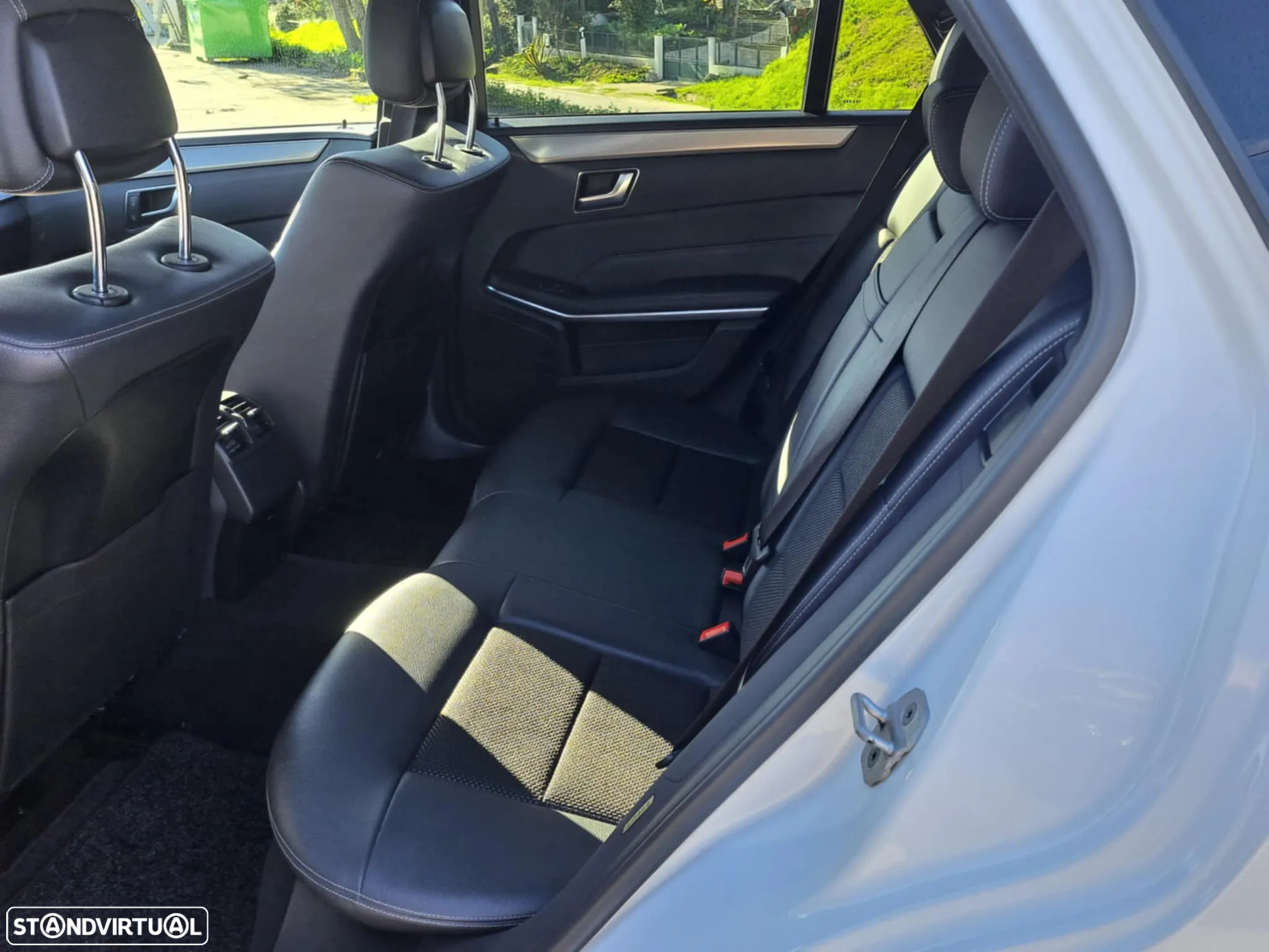 Mercedes-Benz E 220 BlueTEC Avantgarde - 9