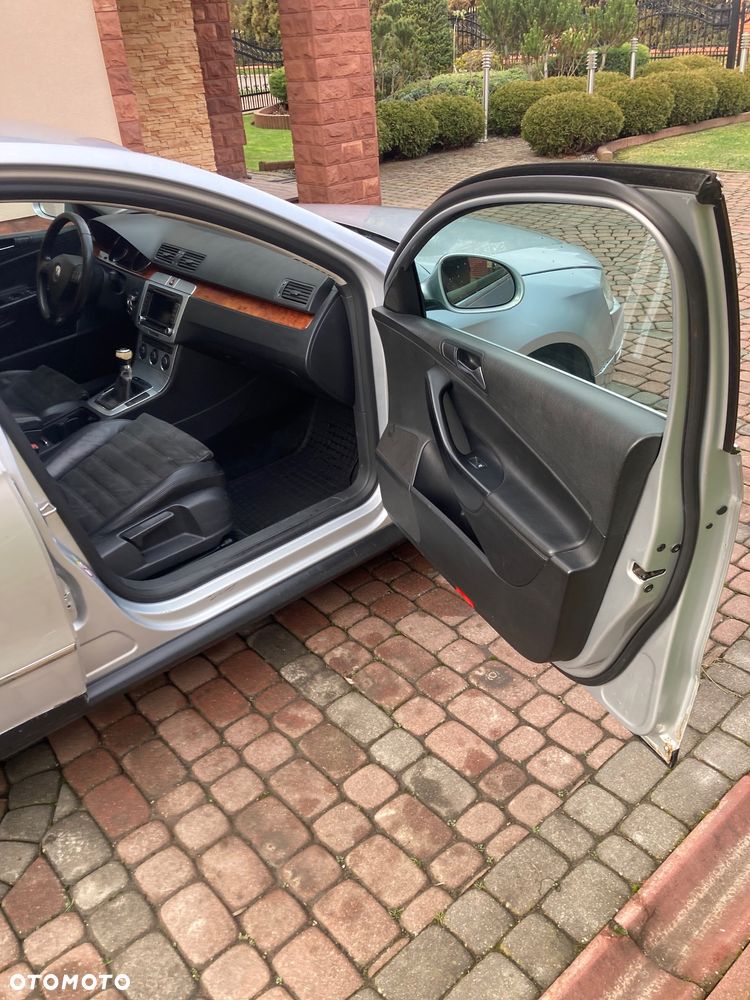 Volkswagen Passat 2.0 TDI DPF Comfortline - 6