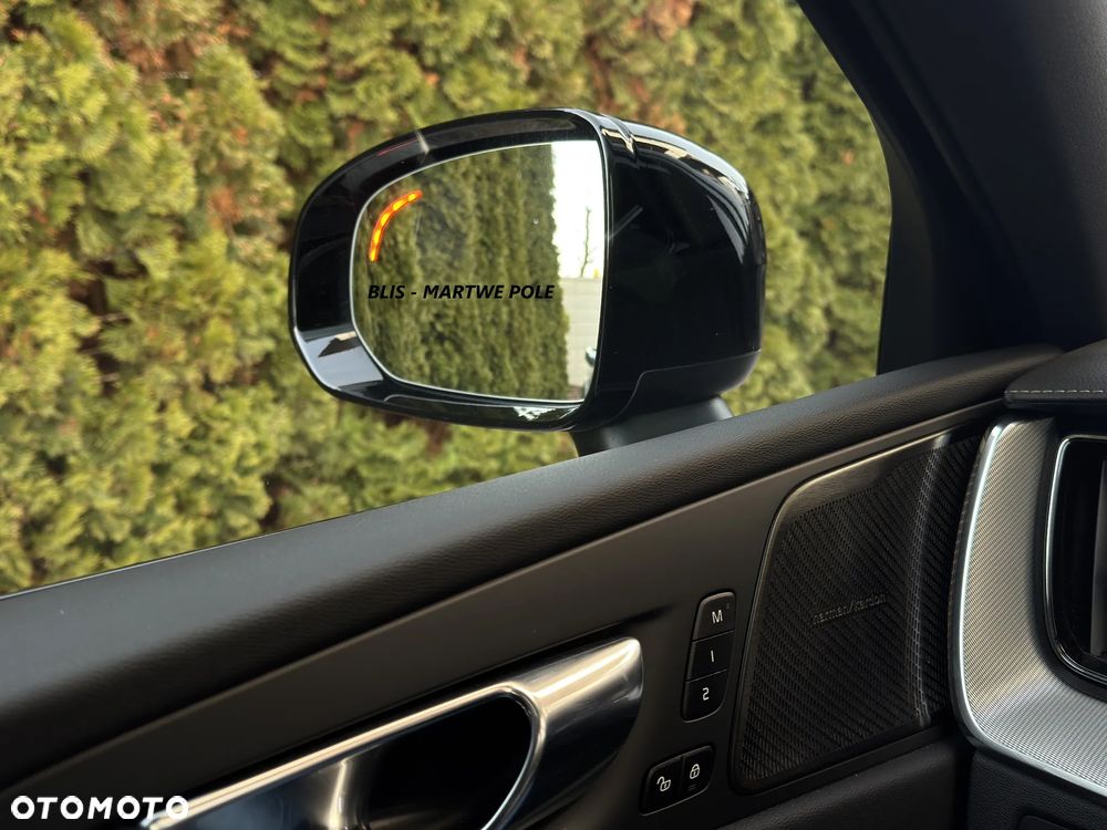 Volvo XC 60 B4 D AWD Geartronic RDesign - 35