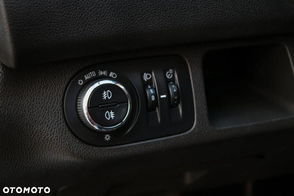 Opel Meriva 1.6 CDTI Cosmo S&S - 34