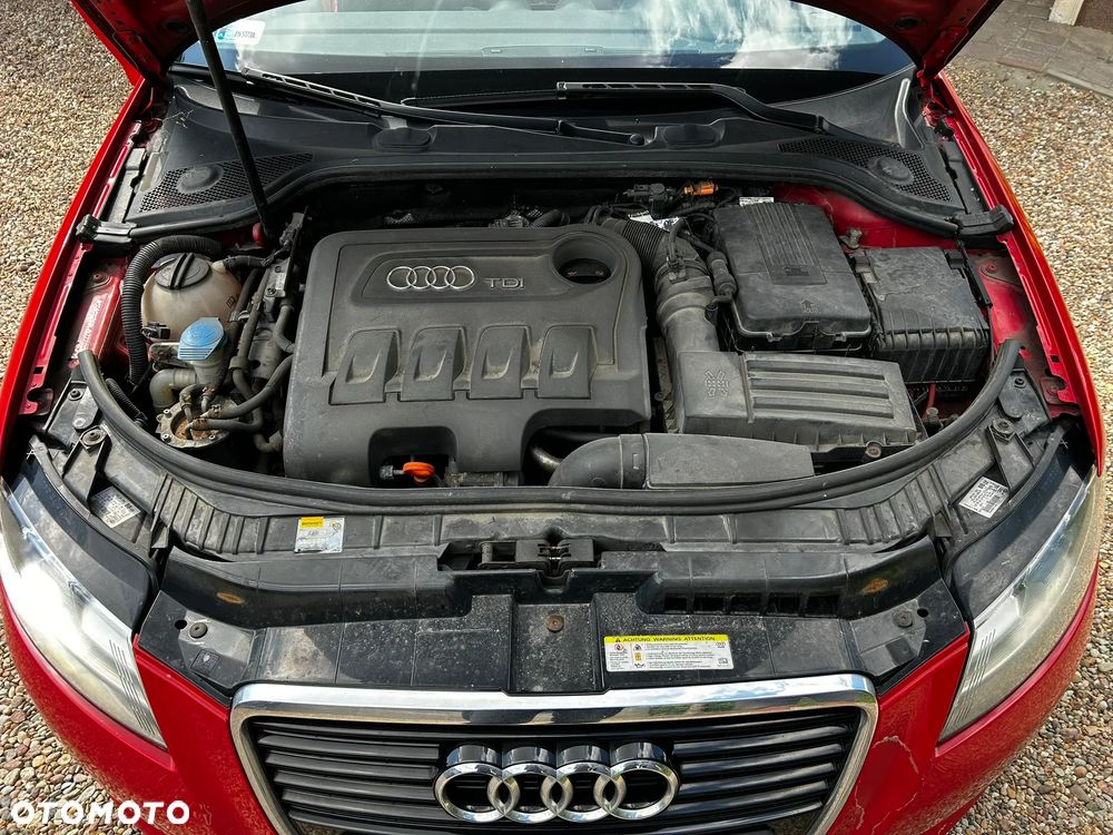 Audi A3 Sportback 2.0 TDI DPF S line Sportpaket - 16