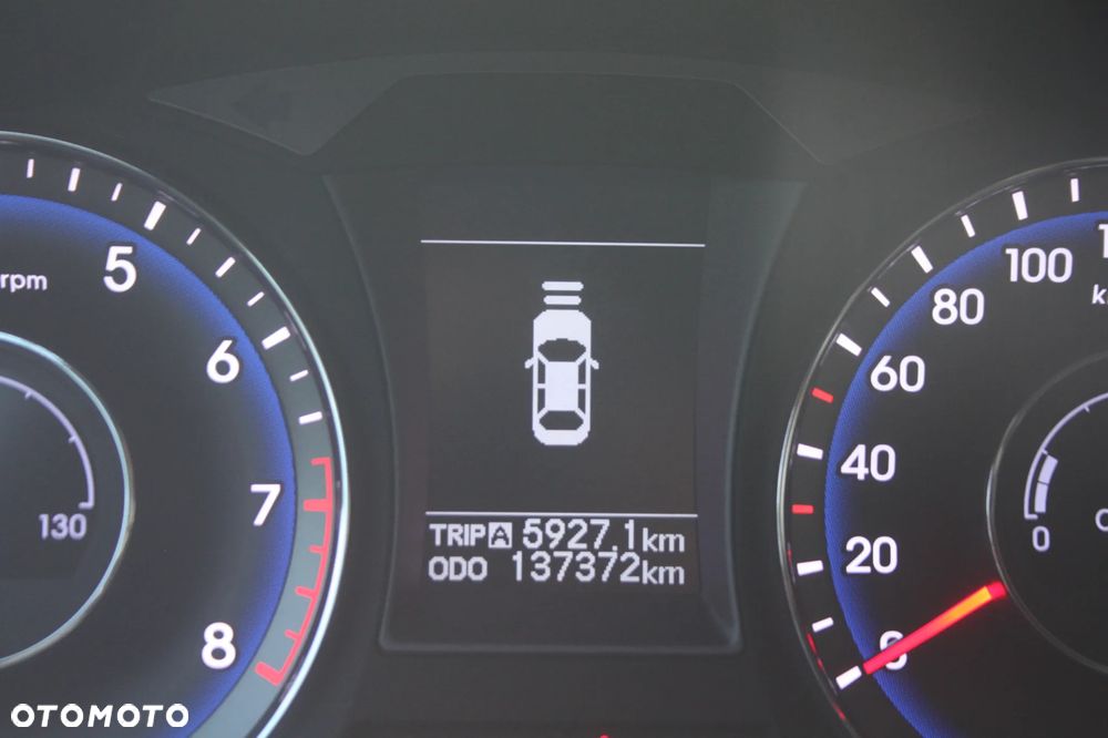 Hyundai i40 1.6 GDI Comfort + - 24