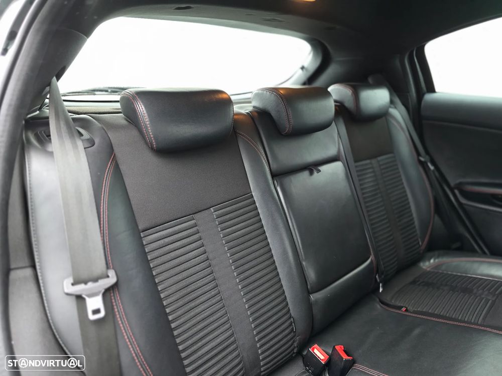 Alfa Romeo Giulietta 1.6 JTDM Distinctive - 22