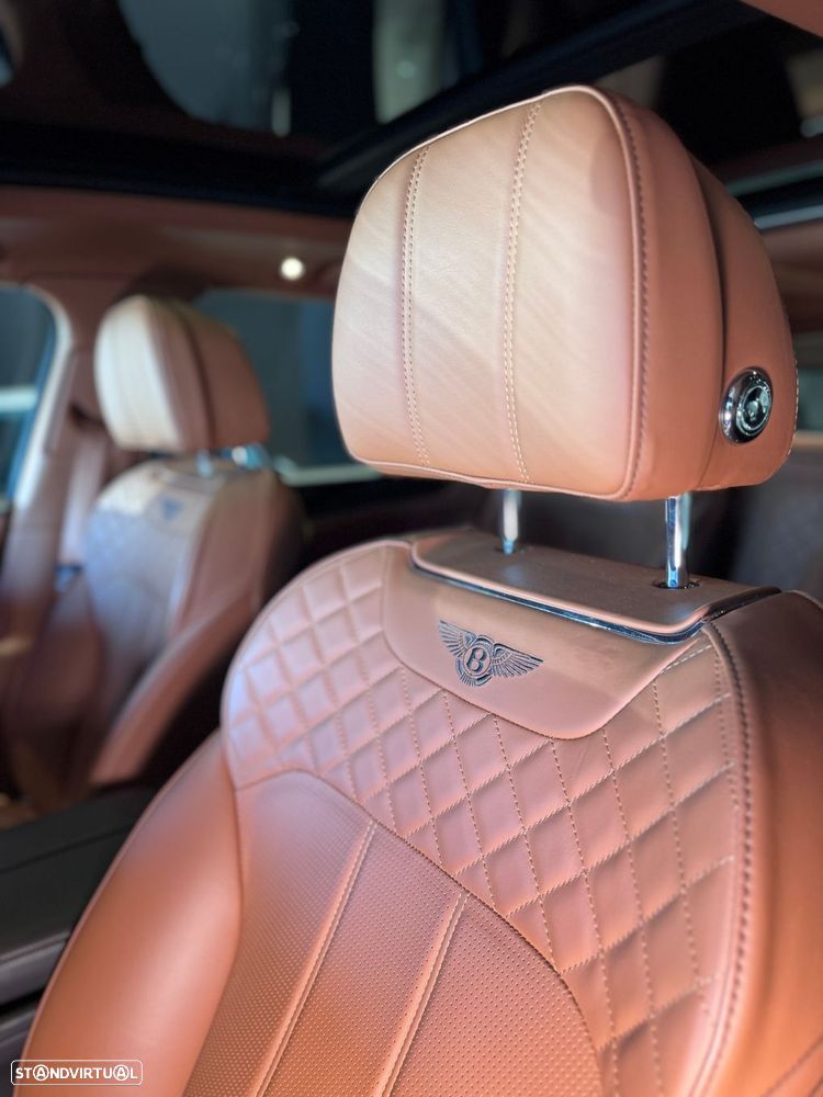 Bentley Bentayga Hybrid - 44