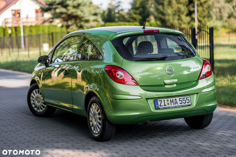 Opel Corsa 1.2 16V (ecoFLEX) Color Edition - 3