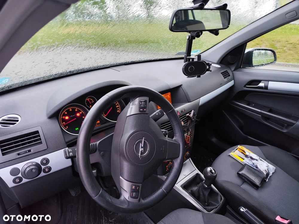 Opel Astra 1.6 NAVI - 6
