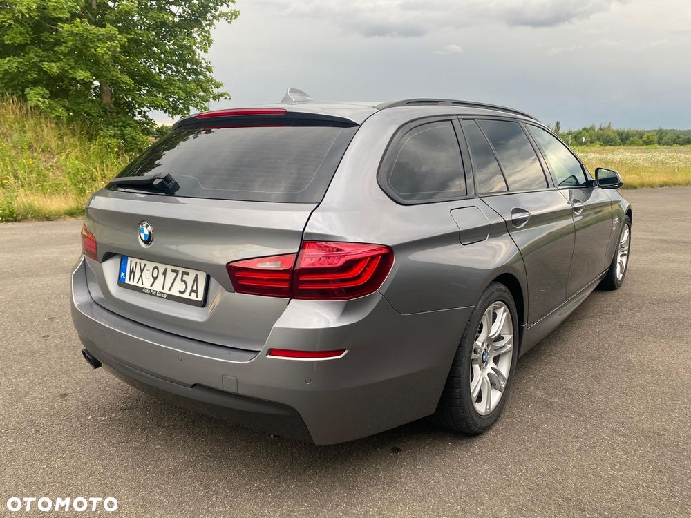 BMW Seria 5 520d M Sport - 4