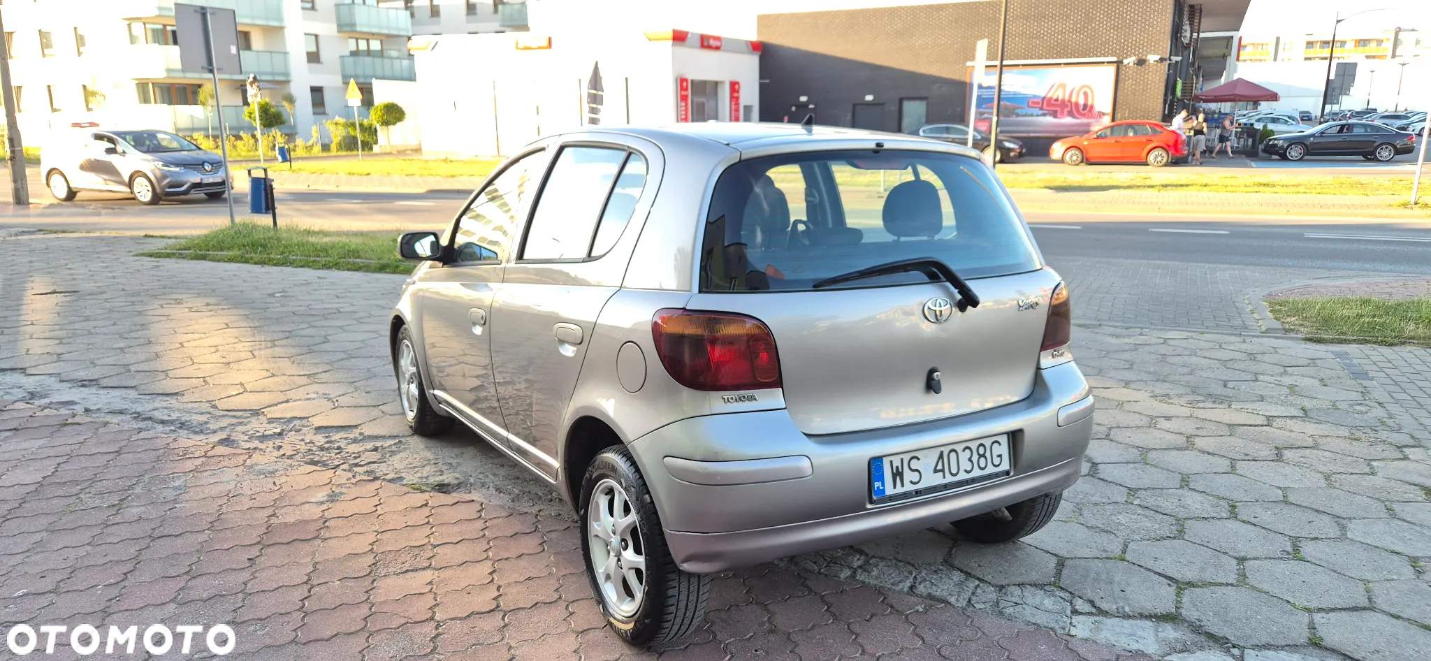 Toyota Yaris 1.4 D-4D Sol - 8