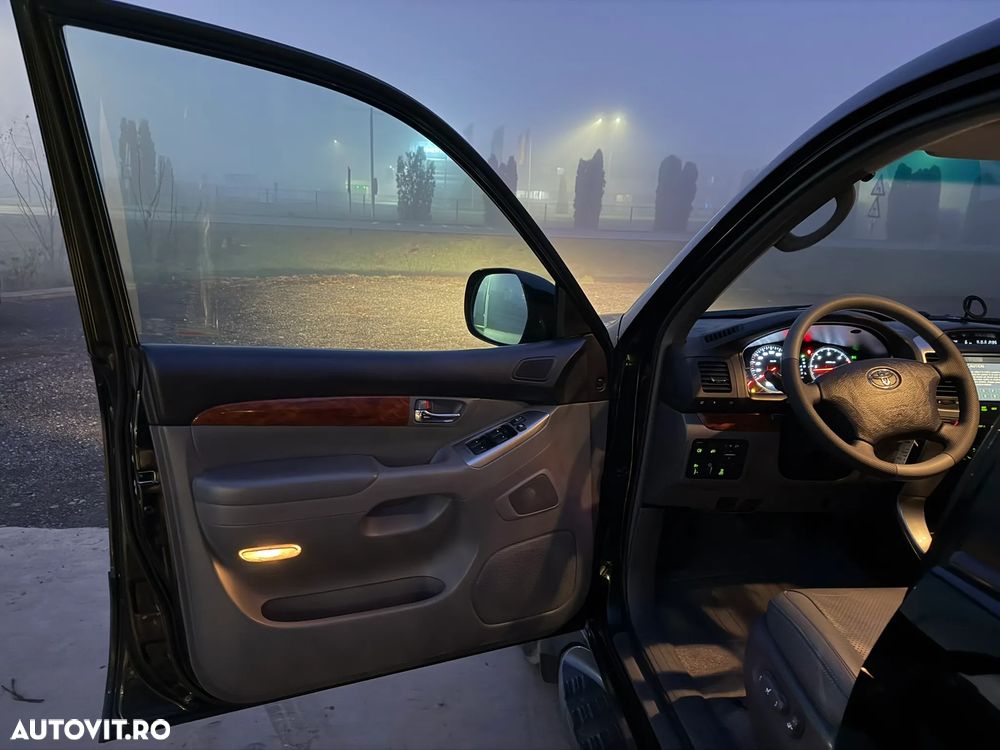 Toyota Land Cruiser D-4D Automatik Executive - 24