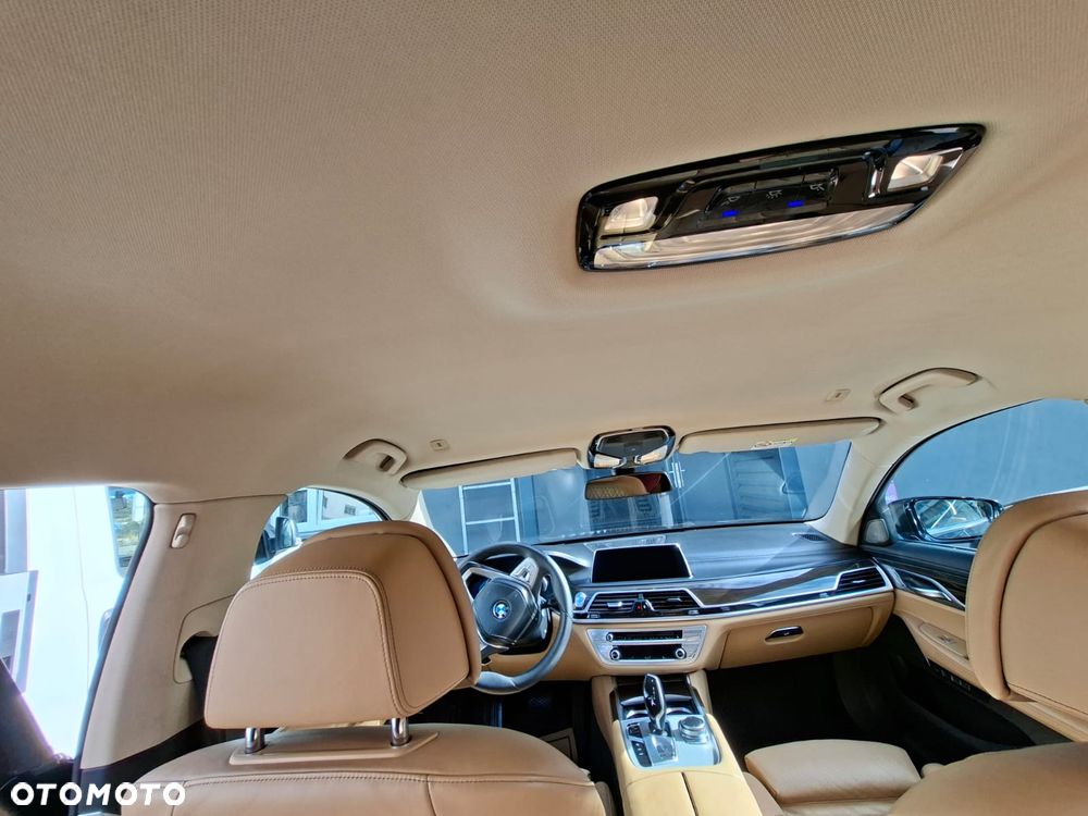 BMW Seria 7 730d xDrive - 17