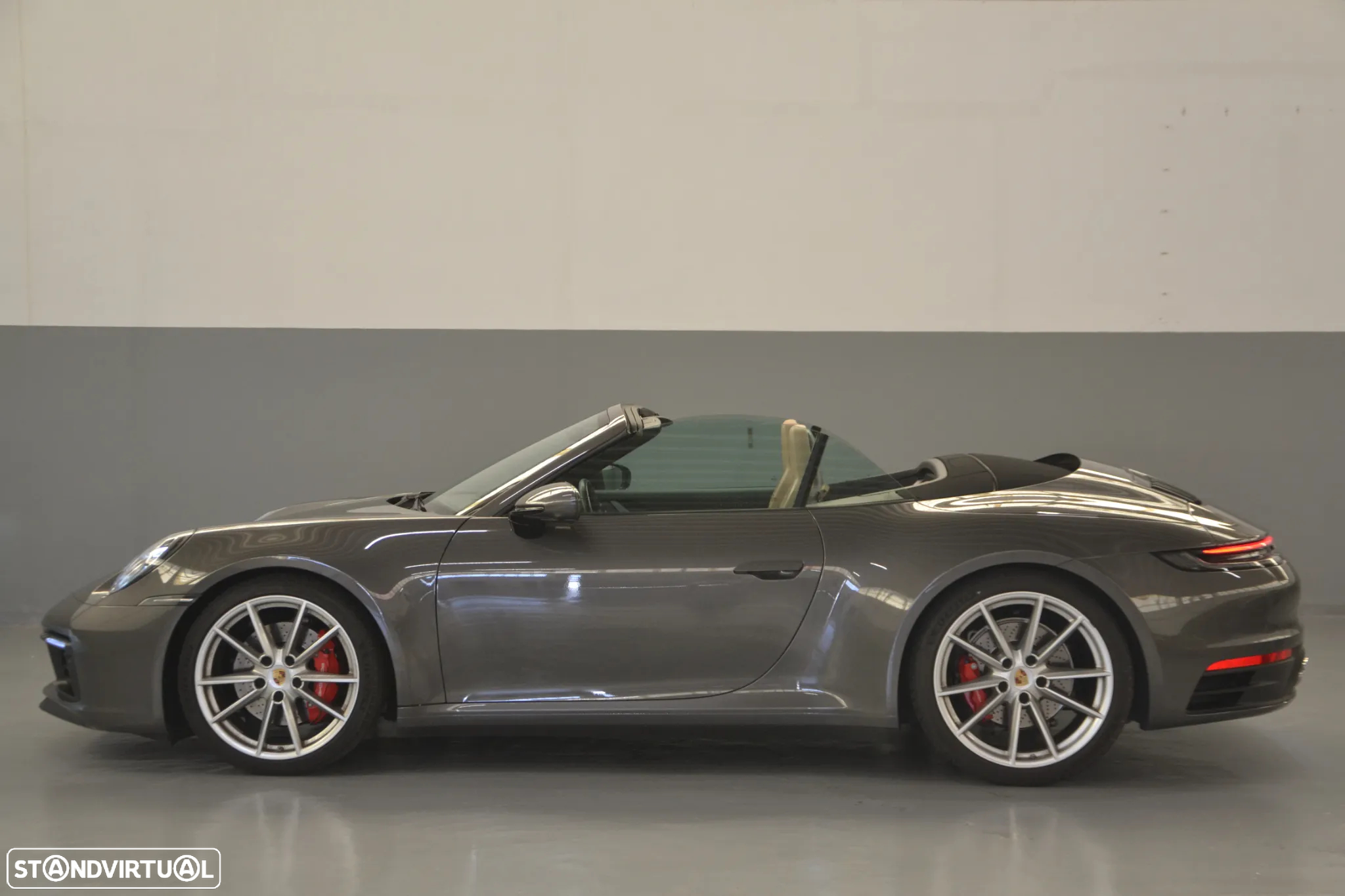 Porsche 911 (992) Carrera 4S PDK - 5