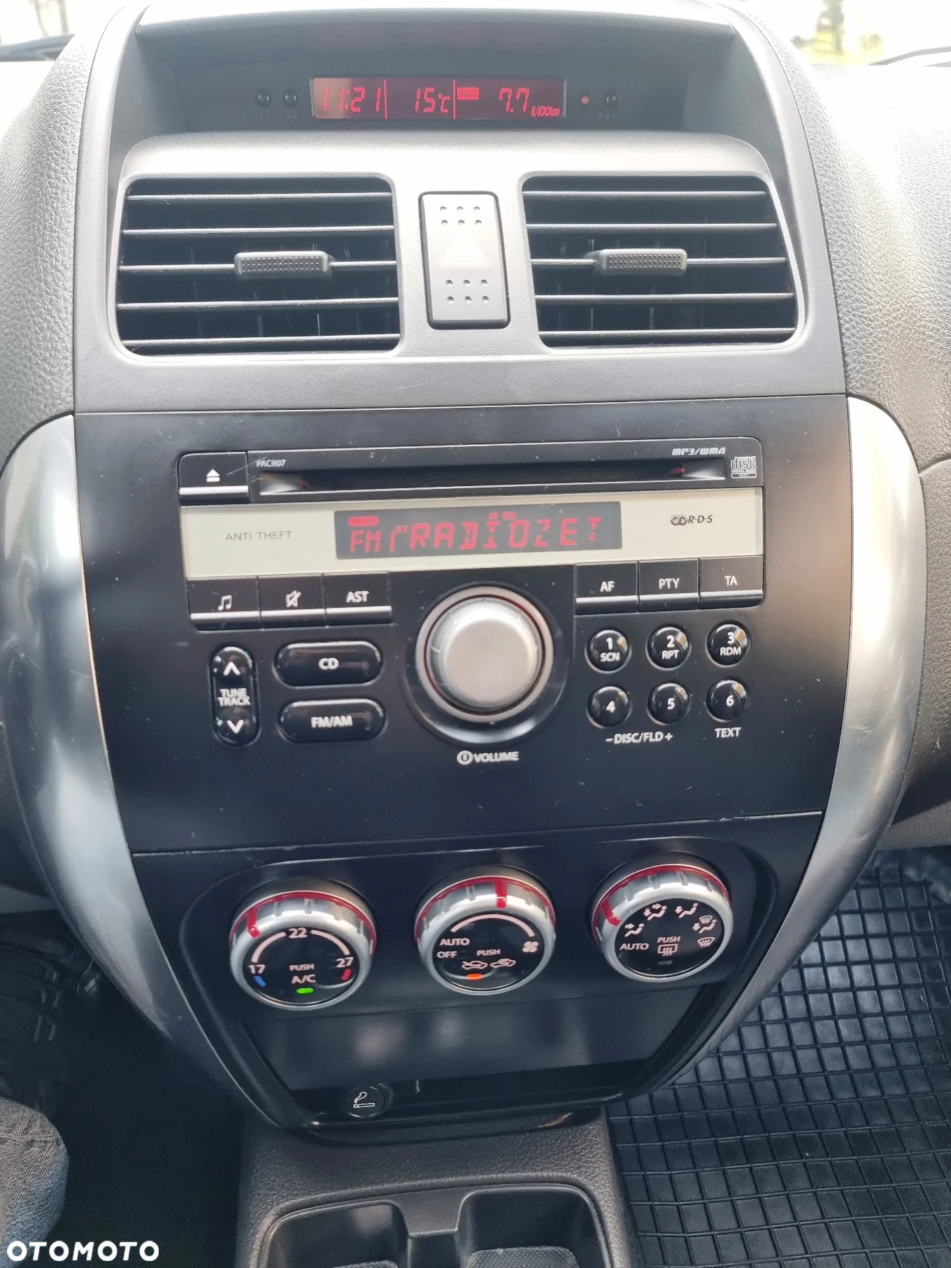 Suzuki SX4 1.9 DDiS 4WD GS / Premium - 22