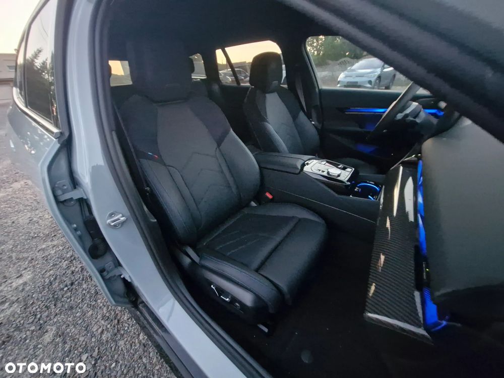 BMW Seria 5 530e xDrive - 26
