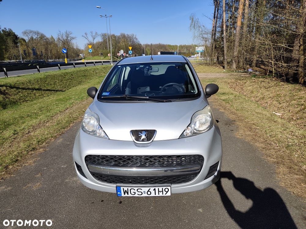 Peugeot 107 - 1