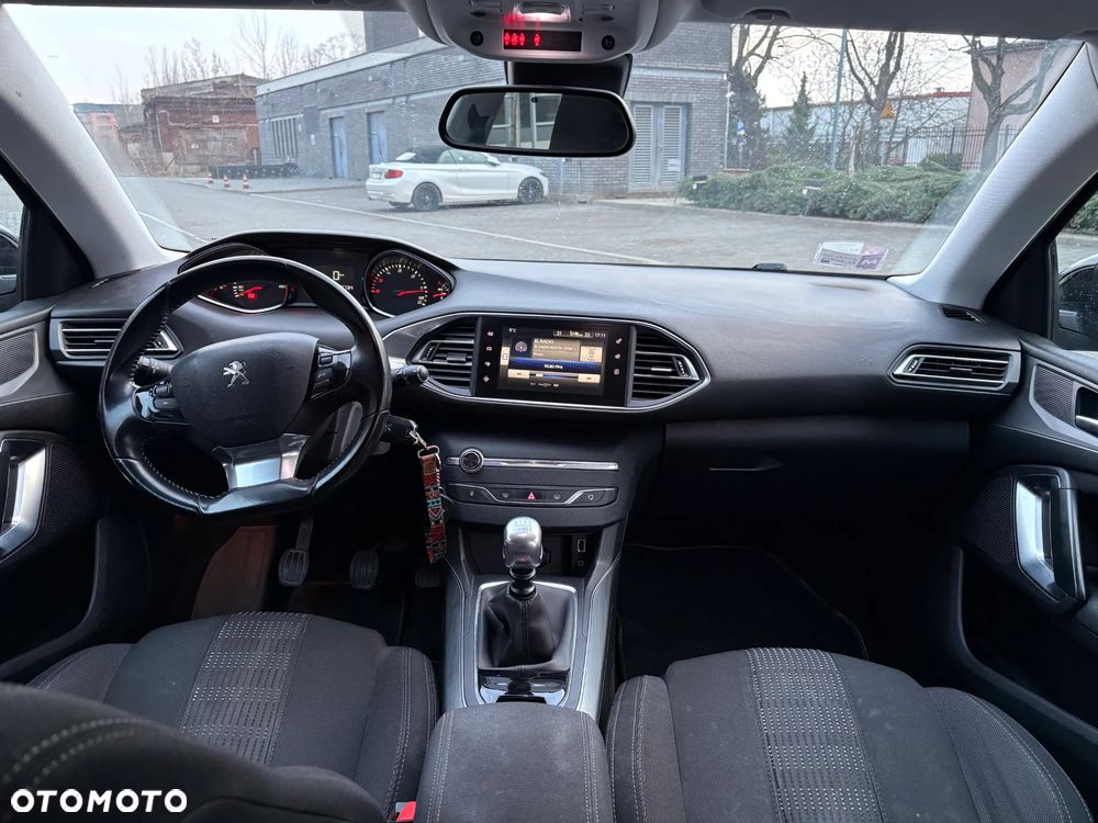 Peugeot 308 1.6 BlueHDi Allure S&S - 7