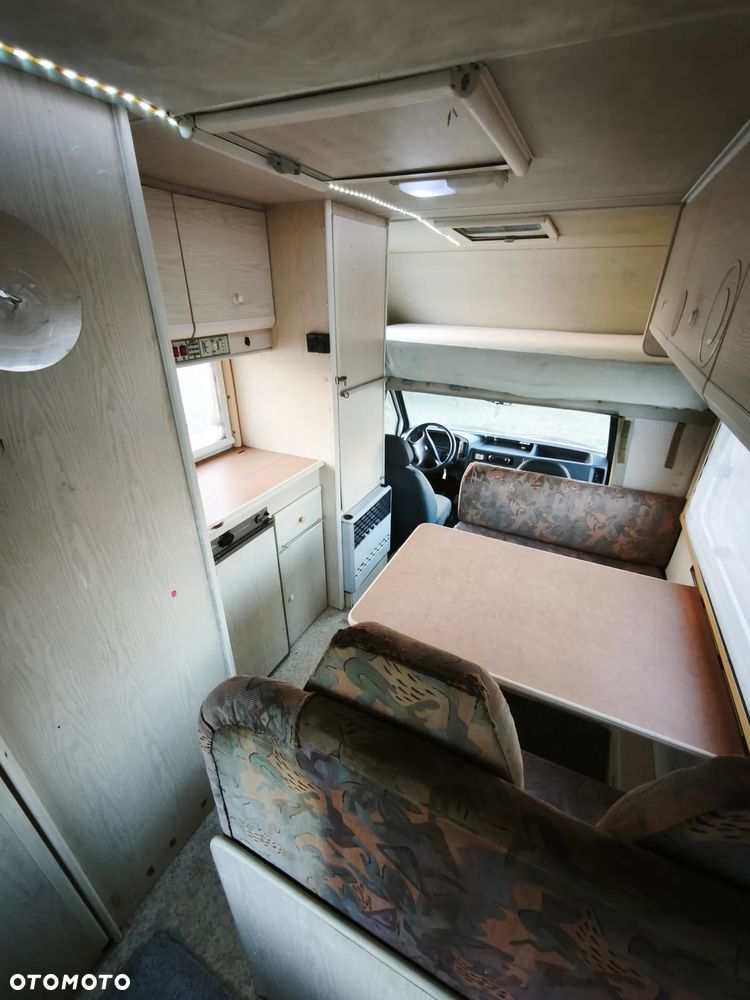 Ford Transit - 4