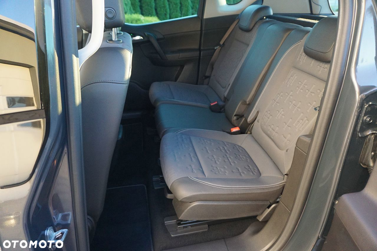 Opel Meriva - 21