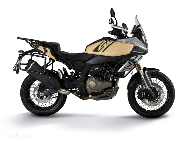 QJMOTOR SRT 600SX